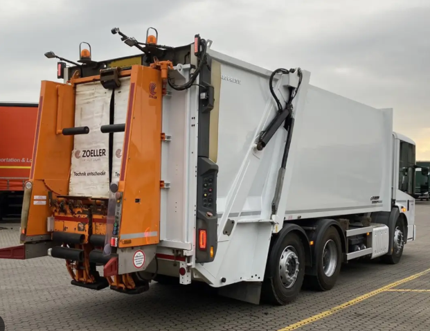 Waste management fleet